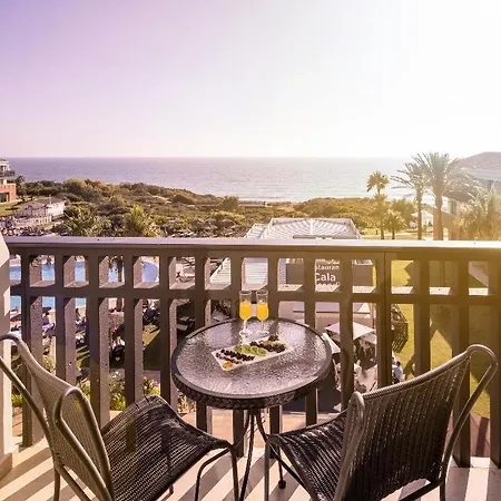 ホテル Ilunion Calas De Conil