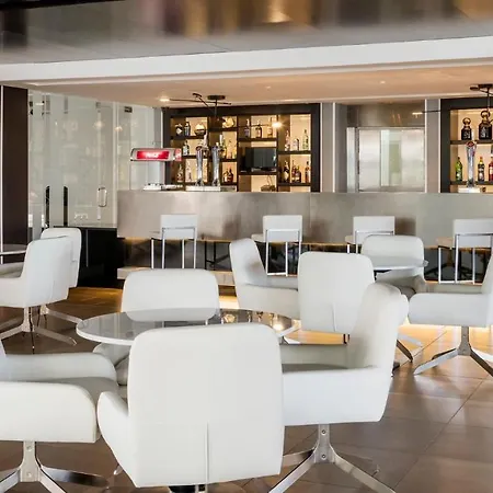Hotel Ilunion Calas De Conil 4*